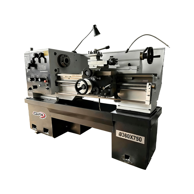 Torno horizontal de alta‑rigidez CDS6166B / CDS6166C